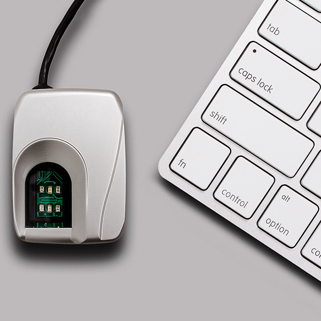 Mouse de computadora con un chip de biometría