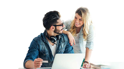 couple shopping online